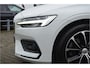 Volvo V60 2.0 B3 Camera | Adap. Cruise | Pilot As.| Trekhaak 1800kg | Stuur en stoelverw.| Carplay | Four c onderstel |