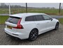 Volvo V60 2.0 B3 Camera | Adap. Cruise | Pilot As.| Trekhaak 1800kg | Stuur en stoelverw.| Carplay | Four c onderstel |