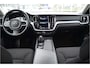 Volvo V60 2.0 B3 Camera | Adap. Cruise | Pilot As.| Trekhaak 1800kg | Stuur en stoelverw.| Carplay | Four c onderstel |