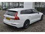 Volvo V60 2.0 B3 Camera | Adap. Cruise | Pilot As.| Trekhaak 1800kg | Stuur en stoelverw.| Carplay | Four c onderstel |