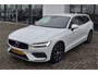 Volvo V60 2.0 B3 Camera | Adap. Cruise | Pilot As.| Trekhaak 1800kg | Stuur en stoelverw.| Carplay | Four c onderstel |