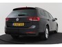 Volkswagen Passat Variant 1.5 TSI Comfort Business | Trekhaak | CarPlay | Navigatie | Comfortstoelen | 113.000 KM! |