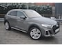 Audi Q5 50 TFSI e 300PK quattro S line | 100% SOH Panoramadak | 20 inch | Leder | Camera | Trekhaak