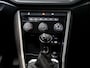 Volkswagen T-Roc 1.0 TSI Style Bus. Navi/CAM/SV/Carplay (all-incl. prijs)