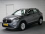 Volkswagen T-Roc 1.0 TSI Style Bus. Navi/CAM/SV/Carplay (all-incl. prijs)
