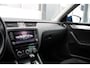 Skoda Octavia Combi 1.0 TSI Greentech Ambition Business DSG Clima/Cruise/Navi/Bluetooth/PDC/Apple/Android/16"LM/Trekhaak/APK:2027