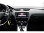 Skoda Octavia Combi 1.0 TSI Greentech Ambition Business DSG Clima/Cruise/Navi/Bluetooth/PDC/Apple/Android/16"LM/Trekhaak/APK:2027