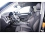 Audi Q5 55 TFSI e S edition Trekhaak - Privacy glas - Optiekpakket zwart plus - Zonwering - Comfort interieurvoorverwarming - MMI navigatie plus - Achterbank plus - Sportstoelen - Stoelen vΓ³Γ³r verwarmbaar -