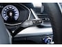 Audi Q5 55 TFSI e S edition Trekhaak - Privacy glas - Optiekpakket zwart plus - Zonwering - Comfort interieurvoorverwarming - MMI navigatie plus - Achterbank plus - Sportstoelen - Stoelen vΓ³Γ³r verwarmbaar -