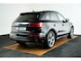 Audi Q5 55 TFSI e S edition Trekhaak - Privacy glas - Optiekpakket zwart plus - Zonwering - Comfort interieurvoorverwarming - MMI navigatie plus - Achterbank plus - Sportstoelen - Stoelen vΓ³Γ³r verwarmbaar -