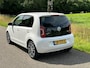 Volkswagen Up! 1.0 high BlueMotion | Cruise controle | Parkersensoren | LMV 15 inch |