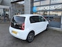 Volkswagen Up! 1.0 high BlueMotion | Cruise controle | Parkersensoren | LMV 15 inch |