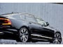 Volvo S90 2.0 T8 AWD Inscription Exclusive | B&W | Luchtvering | Schuif/kanteldak | NL-Auto! |