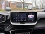Peugeot 2008 1.2 Hybrid 136 GT | Navi | Cruise | Camera | 33.549 km Dealeronderhouden