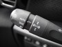 Citroën E-C4 Shine 50 kWh | Keyless entry en start | 18 inch lichtmetalen velgen | Achteruitrijcamera | Adaptive cruise control | Head up display | Climate control | Extra getint glas