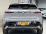 Renault Megane E-Tech EV60 Optimum Charge Equilibre / 470 KM WLTP / 3-Fase AC Laden / Google Maps Navigatie / Trekhaak / Camera / Stoel- en Stuurverwarming / 20 Inch Wielen / Digitaal Dashboard / Climate Control / Adaptive Cruise Control /