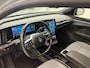 Renault Megane E-Tech EV60 Optimum Charge Equilibre / 470 KM WLTP / 3-Fase AC Laden / Google Maps Navigatie / Trekhaak / Camera / Stoel- en Stuurverwarming / 20 Inch Wielen / Digitaal Dashboard / Climate Control / Adaptive Cruise Control /