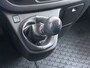 Opel Vivaro D126pk L2H1 Dubbele Cabine Euro 6 Navi Airco Trekhaak Camera Cruise Control Bluetooth Pdc 5-Persoons Betonplex Vloer Wandbetimmering Schuifdeur Regen-Lichtsensor 1.6CDTI 1e Eigenaar Origineel Nederlandse Auto Dealeronderhouden 2.000kg trekvermogen