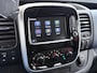 Opel Vivaro D126pk L2H1 Dubbele Cabine Euro 6 Navi Airco Trekhaak Camera Cruise Control Bluetooth Pdc 5-Persoons Betonplex Vloer Wandbetimmering Schuifdeur Regen-Lichtsensor 1.6CDTI 1e Eigenaar Origineel Nederlandse Auto Dealeronderhouden 2.000kg trekvermogen