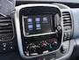 Opel Vivaro D126pk L2H1 Dubbele Cabine Euro 6 Navi Airco Trekhaak Camera Cruise Control Bluetooth Pdc 5-Persoons Betonplex Vloer Wandbetimmering Schuifdeur Regen-Lichtsensor 1.6CDTI 1e Eigenaar Origineel Nederlandse Auto Dealeronderhouden 2.000kg trekvermogen