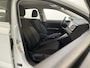 Volkswagen Polo 1.0 TSI DSG Life Business Navigatie Parkeersensoren Stoelverwarming Climate Control