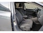 Volkswagen Golf 1.5 eTSI 150pk DSG United | Navigatie | Stoelverwarming | Achteruitrijcamera