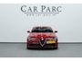 Alfa Romeo Giulia 2.9 V6 Quadrifoglio 570+PK Squadra CARBON/HALF LEDER+ALCANTARA+MEMORY/19" LMV/CAM/LINE/ACC/ECC/12 MND GARANTIE!