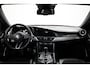 Alfa Romeo Giulia 2.9 V6 Quadrifoglio 570+PK Squadra CARBON/HALF LEDER+ALCANTARA+MEMORY/19" LMV/CAM/LINE/ACC/ECC/12 MND GARANTIE!
