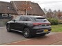 Mercedes-Benz EQC 400 4MATIC Business Solution AMG 80 kWh | SOH 95% | Panoramadak | Trekhaak | Sfeerverlichting | Camera |