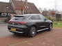 Mercedes-Benz EQC 400 4MATIC Business Solution AMG 80 kWh | SOH 95% | Panoramadak | Trekhaak | Sfeerverlichting | Camera |