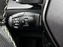 Peugeot 2008 1.2 Hybrid GT 145pk Automaat | Elektrische Stoel met Massage | Leder/Alcantara | Navigatie | Climate Control | Cruise Control | Camera Voor + Achter | 17"LMV | Keyless Entry/Start | Dodehoekdetectie | Apple Carplay/Android Auto |