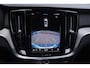 Volvo V60 2.0 T8 Plug-in hybrid AWD Plus Bright | Trekhaak | Verwarmbare voorruit | Pilot Assist | Park Assist