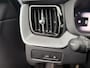 Volvo XC60 2.0 T6 Plug-in hybrid AWD Plus Black Edition LONG RANGE 350pk Panoramadak / Harmon Kardon / Camera