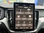 Volvo XC60 2.0 T6 Plug-in hybrid AWD Plus Black Edition LONG RANGE 350pk Panoramadak / Harmon Kardon / Camera