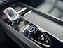 Volvo XC60 2.0 T6 Plug-in hybrid AWD Plus Black Edition LONG RANGE 350pk Panoramadak / Harmon Kardon / Camera