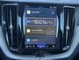 Volvo XC60 2.0 T6 Recharge AWD Inscription Exclusive Trekhaak Panoramadak Navigatie Blis 20 Inch Velgen Harman Kardon Pilot Assist ACC Head Up Display DAB Carplay Getint Glas NL Auto Plug-in Hybride 1e Eigenaar BTW Auto