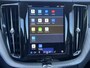 Volvo XC60 2.0 T6 Recharge AWD Inscription Exclusive Trekhaak Panoramadak Navigatie Blis 20 Inch Velgen Harman Kardon Pilot Assist ACC Head Up Display DAB Carplay Getint Glas NL Auto Plug-in Hybride 1e Eigenaar BTW Auto