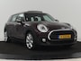 MINI Clubman 1.5 Cooper Chili | Panoramadak | Leder | Stoelverwarming | Navigatie | Climate control | Cruise control | Full LED