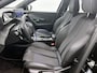Peugeot 2008 1.2 Hybrid GT 145pk Automaat | Navigatie | Climate Control | Cruise Control | Camera | LED | 17"LMV | Keyless Entry/Start | Sfeerverlichting |