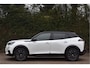 Peugeot e-2008 EV GT-Line 50 kWh | Pano | Camera | Keyless | DAB | Stoelverwarming | Carplay | Full LED