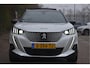 Peugeot e-2008 EV GT-Line 50 kWh | Pano | Camera | Keyless | DAB | Stoelverwarming | Carplay | Full LED