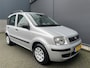 Fiat Panda 1.2 Sky Automaat - Airco - Parkeersensoren achter - Dakrails - Elektrische ramen voor - Radio/cd speler