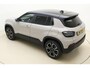 Jeep Avenger 1.2 e-Hybrid Summit | Navigatie | Automaat | 18'' lichtmetalen velgen | Two-tone lak | JBL audio | Elektrische achterklep | LED | Sfeerverlichting