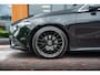 Mercedes-Benz A-klasse 180 Business Solution AMG Ambient Cruise Navigatie Camera Sportstoelen Leer LED 19" LMV