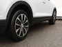 Volkswagen T-Roc 1.5 TSI Style 150PK | Navigatie | Trekhaak | Camera | Parkeersensoren | Dealer onderhouden