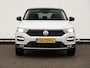Volkswagen T-Roc 1.5 TSI Style 150PK | Navigatie | Trekhaak | Camera | Parkeersensoren | Dealer onderhouden