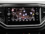 Volkswagen T-Roc 1.5 TSI Style 150PK | Navigatie | Trekhaak | Camera | Parkeersensoren | Dealer onderhouden