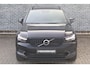 Volvo XC40 1.5 T4 Recharge R-Design | Plug-in Hybrid (PHEV) | Lederen bekleding | Achteruitrijcamera | Navigatie | Elektrische stoelverstelling | Stoel- en stuurverwarming | LED koplampen | Cruise control | Parkeersensoren | Apple Carplay / Android Auto