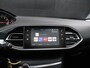 Peugeot 308 1.2 PureTech Blue Lease Executive Avantage | PANO | PDC | CRUISE | NAVI | APPLE CARPLAY |