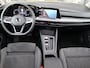 Volkswagen Golf 1.5 eTSI 150 pk DSG Style | Panorama dak | IQ Light | Ergo Stoel | Stoel + Stuurverwarming | ACC | Camera | navigatie |